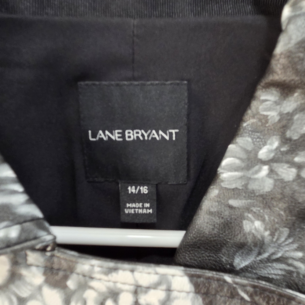Lane Bryant Black Floral Women's Jacket - Picture 2 of 7